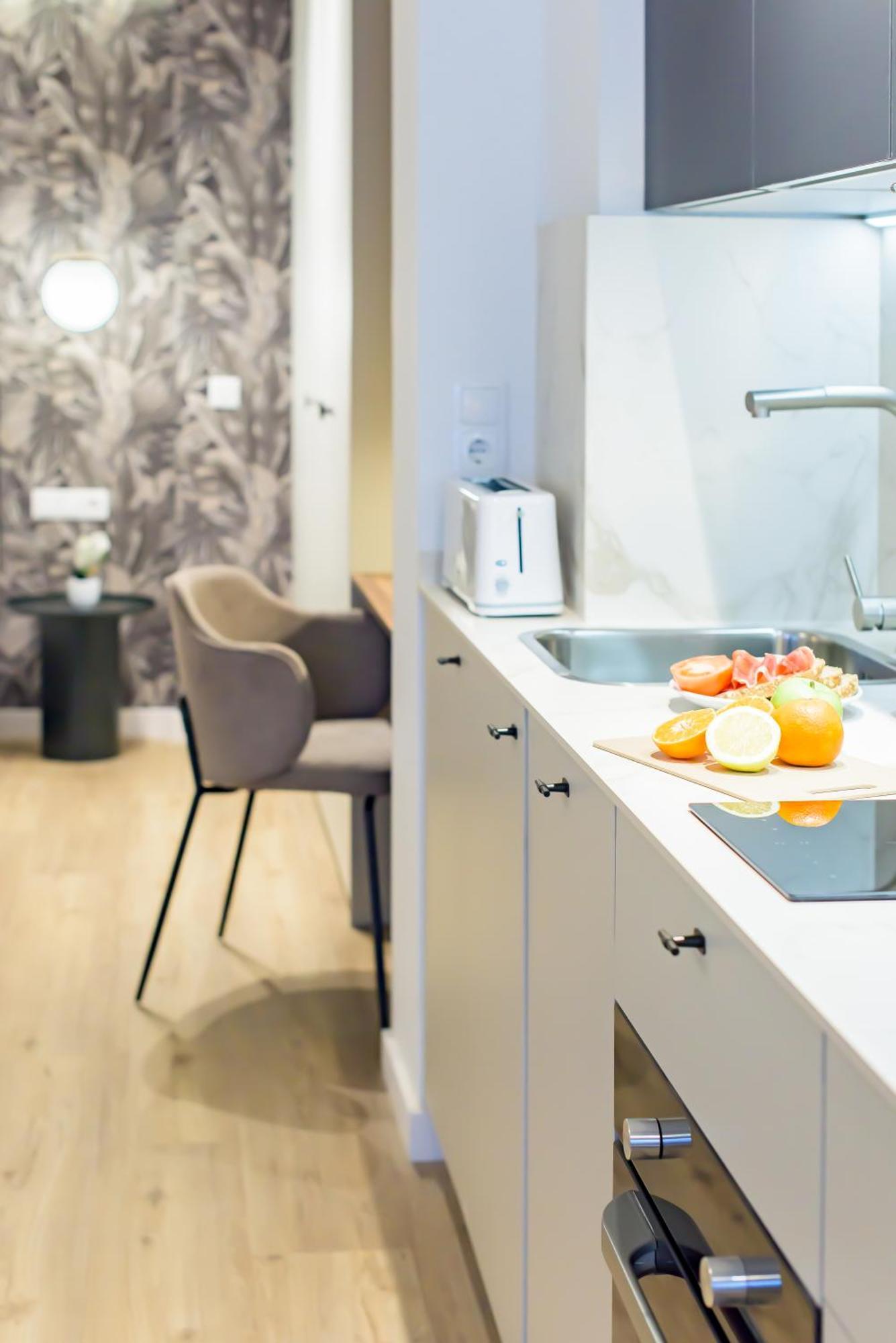 Myflats Premier Suites 阿利坎特 外观 照片